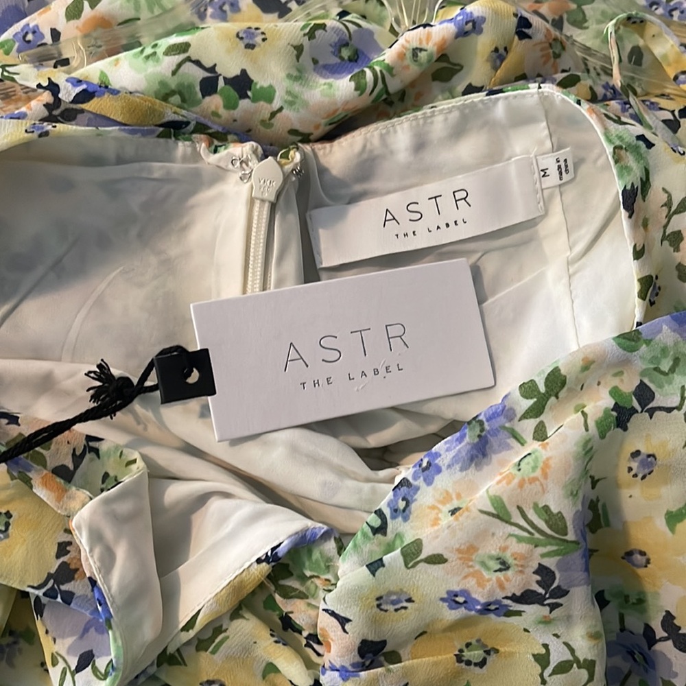 Astr Floral Ruffle Midi Dress in Yellow & Blue - Picture 3 of 5